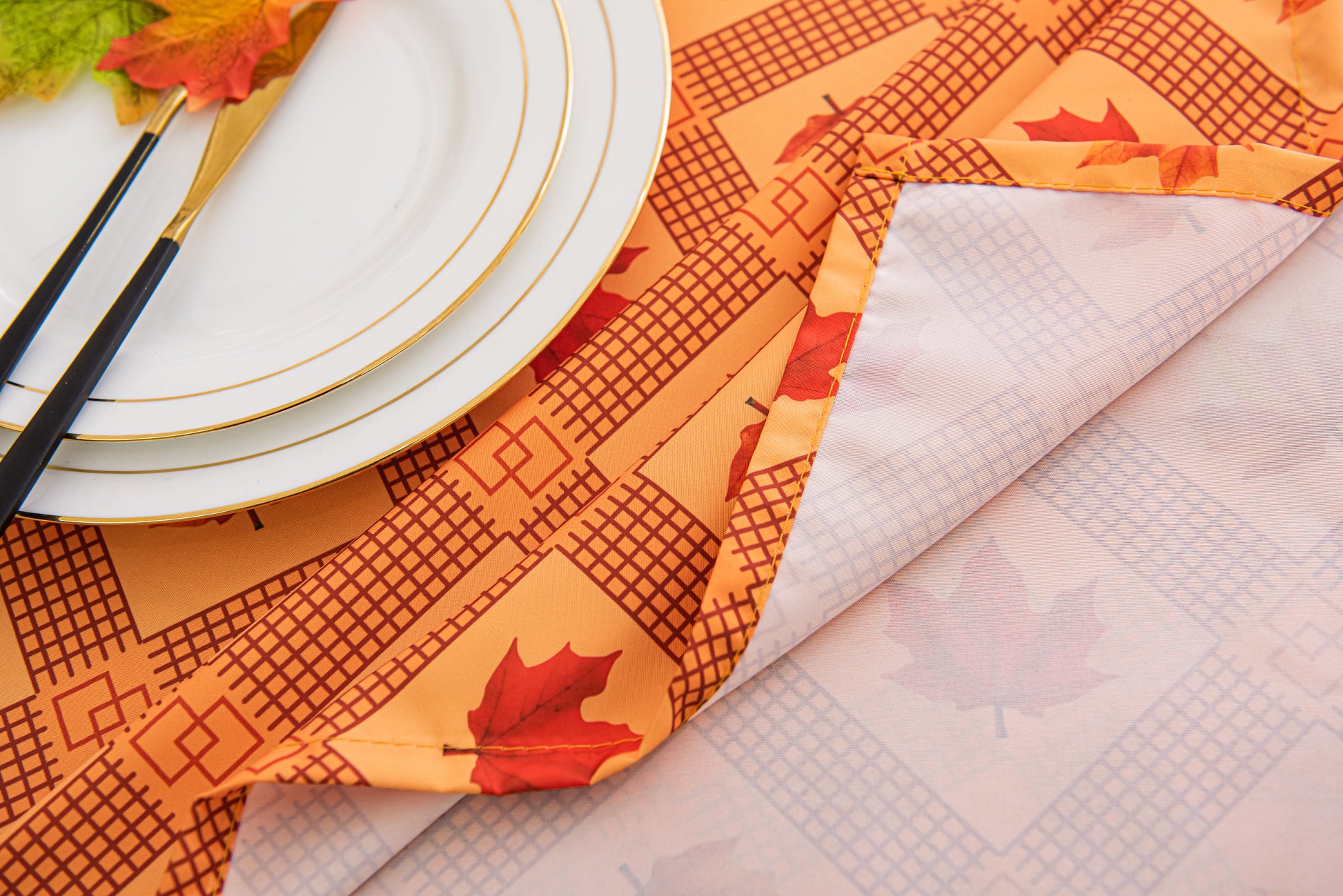 Daily Orange Autumn Leaves Rectangle Tablecloth