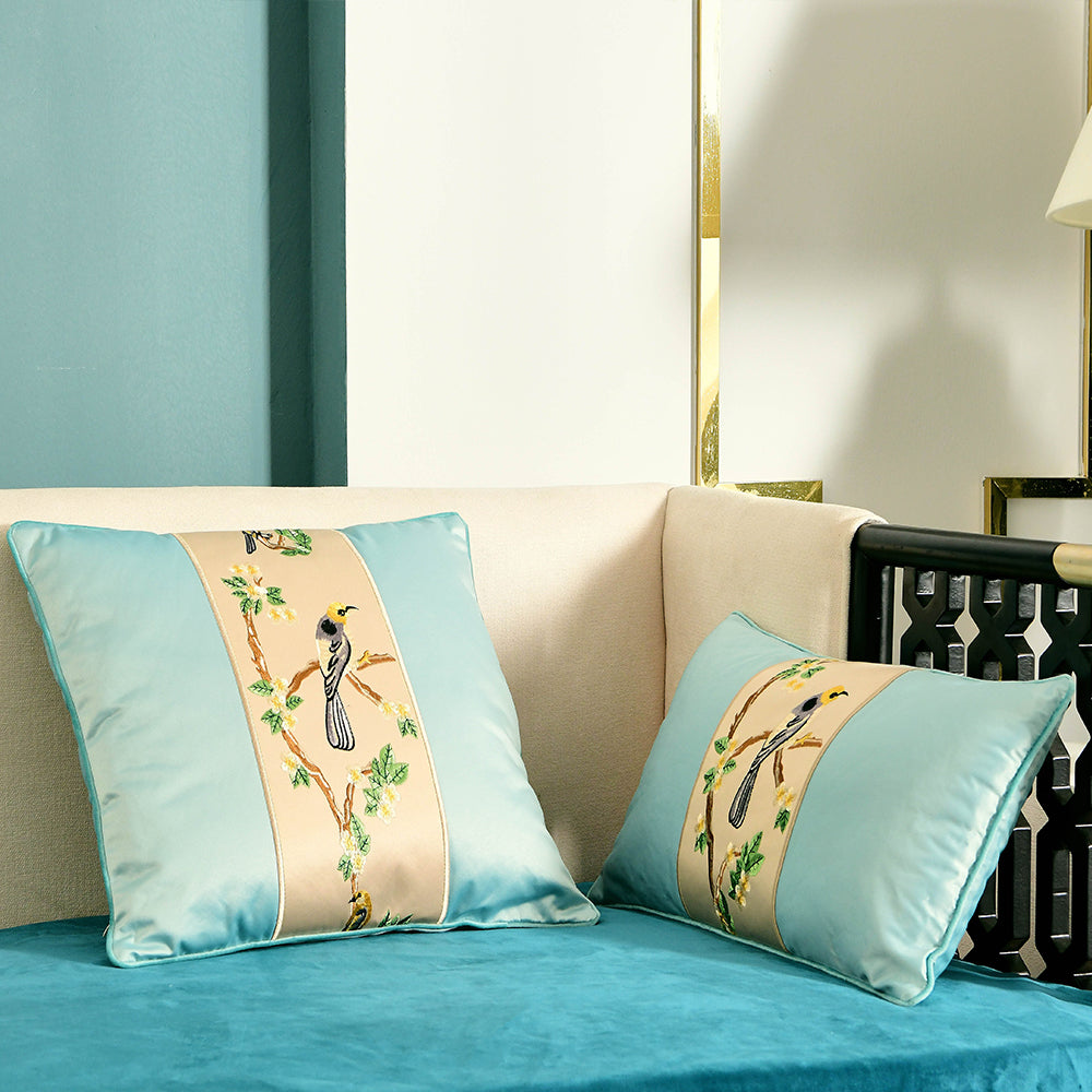 May's Decorative Silk Pillow Covers - Yellow Headed Blackbird [Sky Blue]